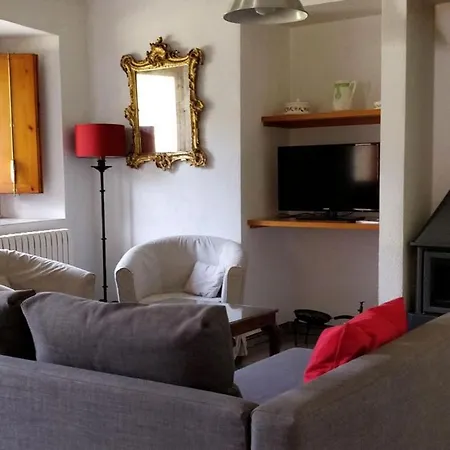 Mas El Carrer Apartment *